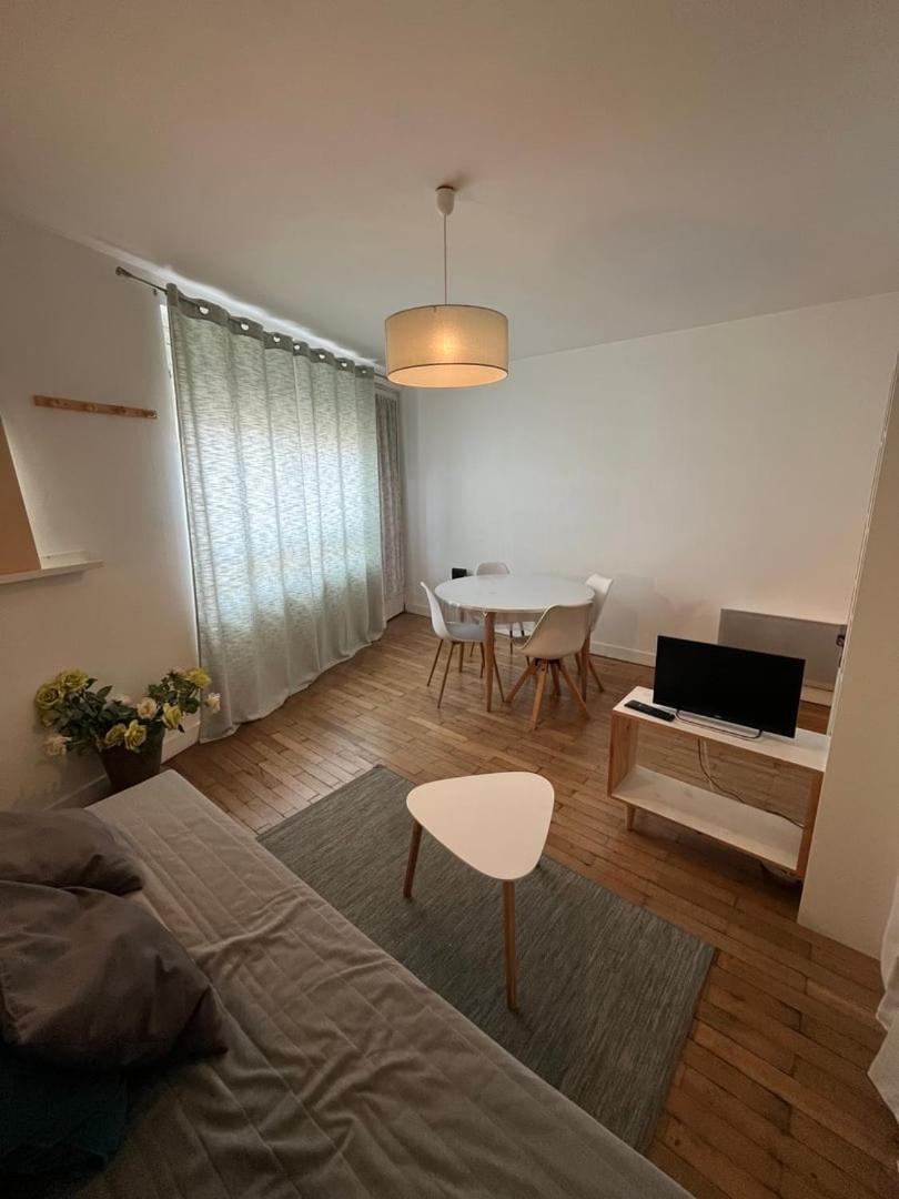 Ferienwohnung Le Fonctionnel Tours Exterior foto